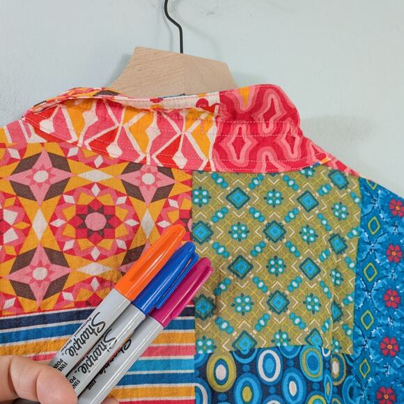 John Mark Button Top 2X 2XL Multicolor Patchwork Floral Pink Blue Colorful Artsy - Picture 5 of 15